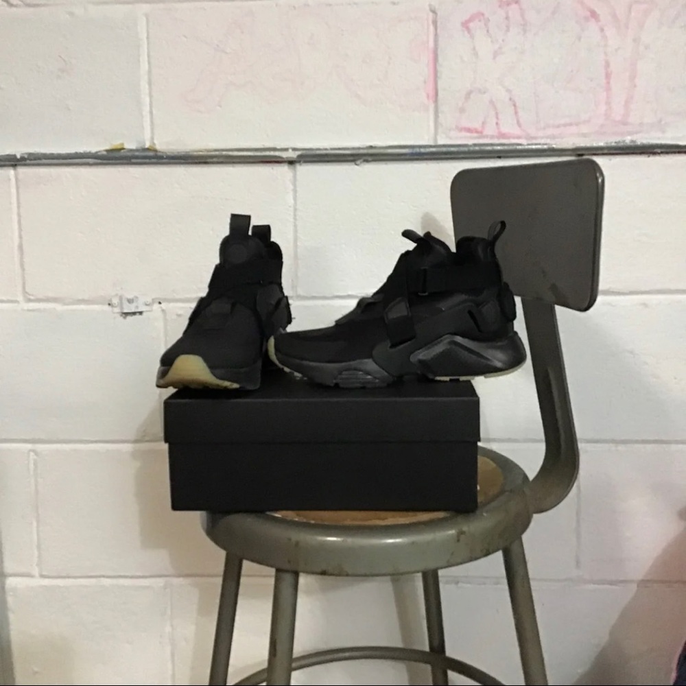 Nike Air Huarache City woman’s